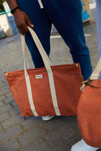 Charger l'image dans la galerie, sac-week-end-cabas-jean-sienne-hindbag-durable-responsable
