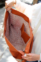 Charger l'image dans la galerie, sac-week-end-cabas-jean-sienne-hindbag-durable-responsable