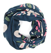 Charger l'image dans la galerie, echarpe-100%-laine-yvonna-marine-les-belles-vagabondes