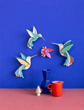 Charger l'image dans la galerie, decoration-murale-oiseau-paradis-danse-colibris-studio-roof
