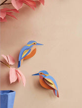Charger l'image dans la galerie, decoration-murale-kingfishers-oiseau-jardin-studio-roof
