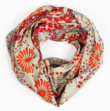 Charger l'image dans la galerie, foulard-coton-bio-ryoko-orange-les-belles-vagabondes
