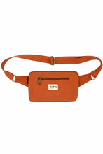 Charger l'image dans la galerie, sac-banane-harry-sienne-hindbag-ethique-durable

