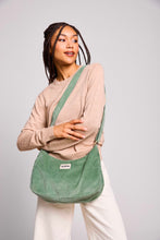 Charger l'image dans la galerie, sac-rosa-velours-vert-eau-hindbag

