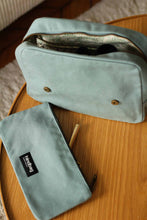Charger l'image dans la galerie, trousse-de-toilette-xl-alix-hindbag-ethique-responsable
