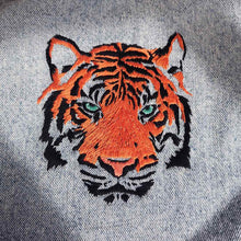 Charger l'image dans la galerie, kit-broderie-tigre-make-me-stitch-studio-mood
